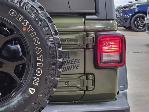 Used 2021 Jeep Wrangler Unlimited Sport AWD/4WD image 22
