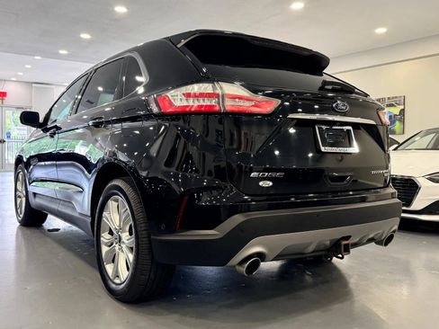 Used 2020 Ford Edge Titanium w/ Equipment Group 301A AWD/4WD image 5