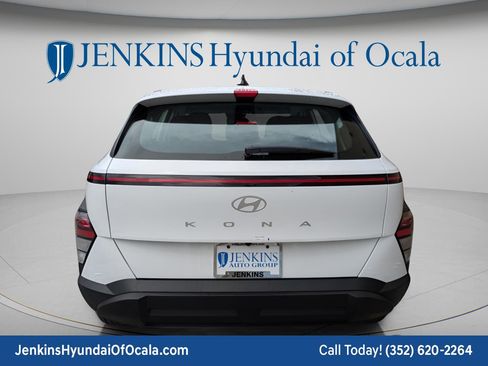 New 2026 Hyundai Kona SE FWD image 5