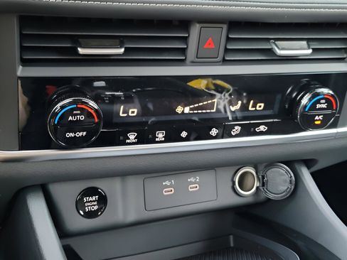 New 2026 Nissan Rogue SV image 22