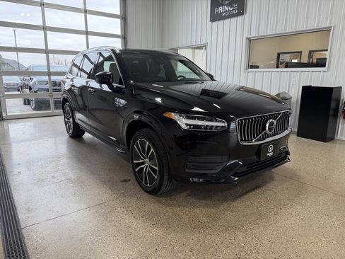 Used 2020 Volvo XC90 T5 Momentum image 7