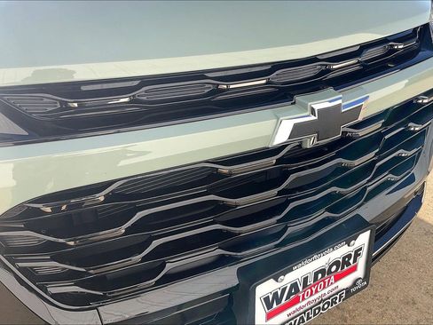 Used 2025 Chevrolet Trax ACTIV image 34