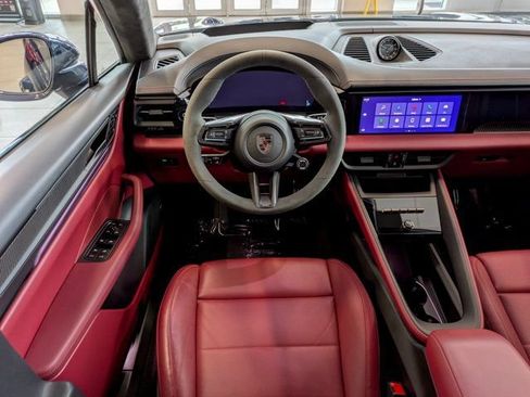 Used 2024 Porsche Macan Turbo Electric AWD/4WD image 18