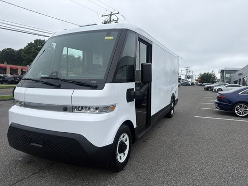 Used 2024 Chevrolet Brightdrop 600 w/ Battery Pack, Max Range AWD/4WD image 3
