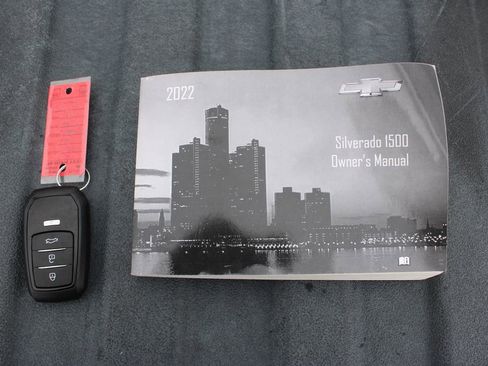 Used 2022 Chevrolet Silverado 1500 LTZ image 32