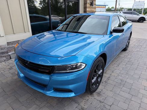 Used 2023 Dodge Charger SXT w/ Blacktop Package AWD/4WD image 2