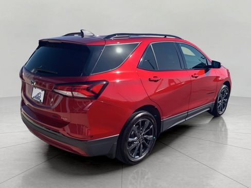 Used 2024 Chevrolet Equinox RS AWD/4WD image 6