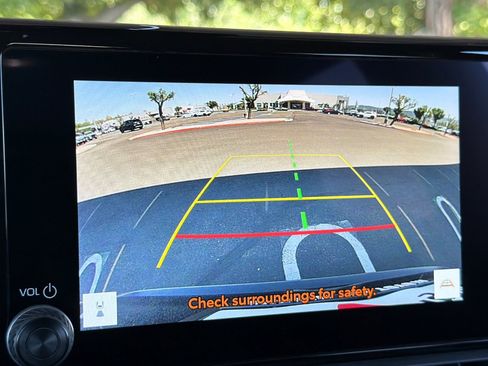 Used 2025 Toyota RAV4 XLE FWD image 23
