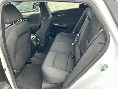 Used 2024 Chevrolet Malibu LT image 39