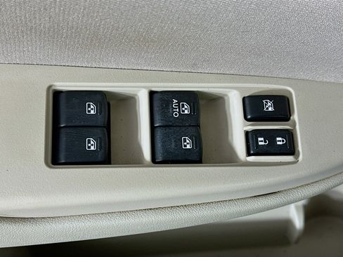 Used 2013 Subaru Outback 2.5i Premium w/ Popular Pkg 1B image 15