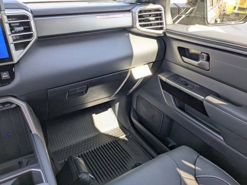 New 2026 Toyota Tundra Limited AWD/4WD image 17