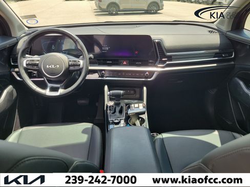 Certified 2025 Kia Sportage EX FWD image 14