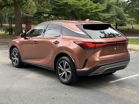 Used 2024 Lexus RX 350 Premium w/ Accessory Package (Z1) FWD image 7