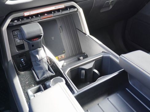 New 2025 Toyota Tundra Limited image 20