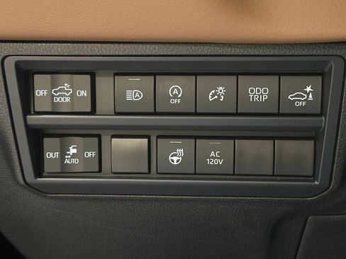 Used 2025 Toyota Tundra 1794 Edition AWD/4WD image 18