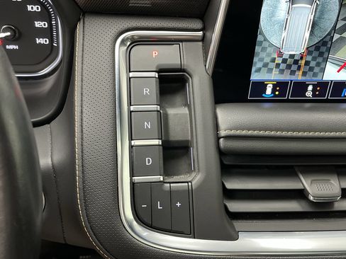 Certified 2021 GMC Yukon XL AT4 w/ Technology Package AWD/4WD image 27