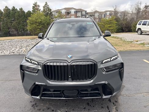 New 2026 BMW X7 xDrive40i w/ M Sport Package image 9