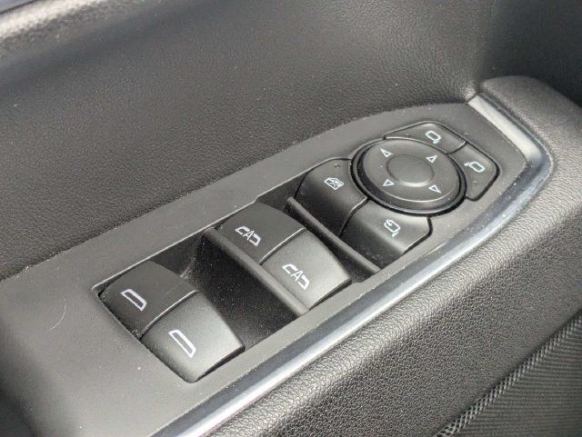 Used 2025 GMC Sierra 1500 SLT AWD/4WD image 26