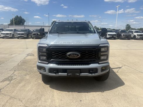 Used 2026 Ford F250 Lariat w/ Tremor Off-Road Package AWD/4WD image 20