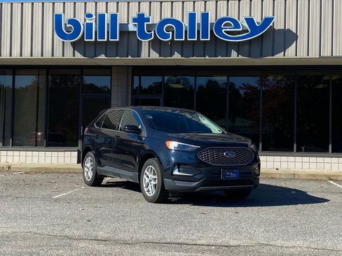 Certified 2024 Ford Edge SEL image 2