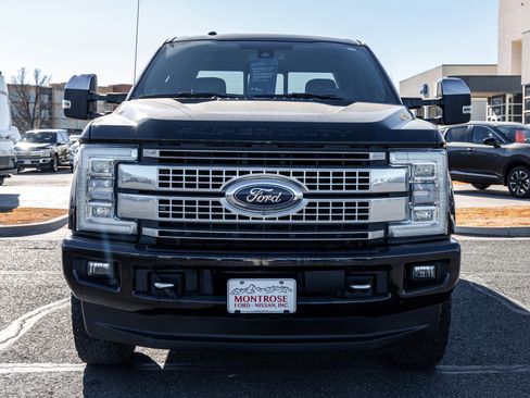 Used 2017 Ford F350 Platinum w/ Platinum Ultimate Package AWD/4WD image 2