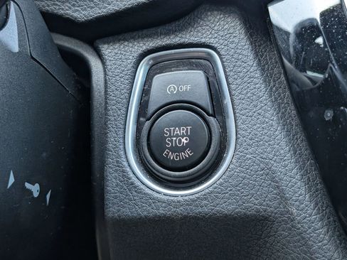 Used 2018 BMW 330i Sedan RWD image 25