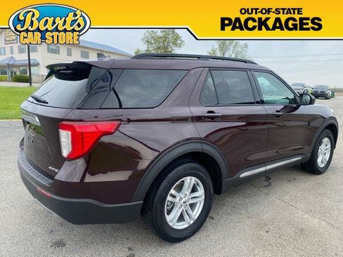 Used 2022 Ford Explorer XLT w/ Equipment Group 202A AWD/4WD image 6