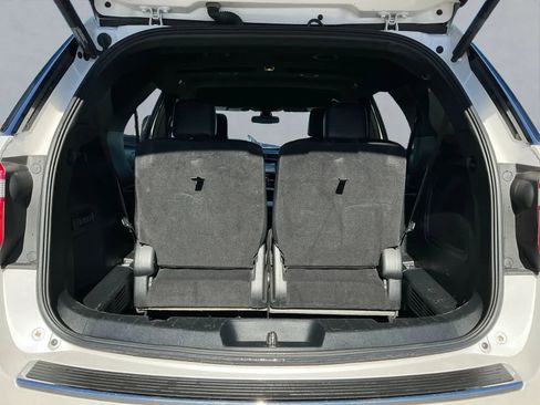 Used 2018 Ford Explorer Limited w/ Equipment Group 301A image 20