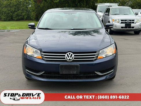 Used 2014 Volkswagen Passat 1.8T SE FWD image 8