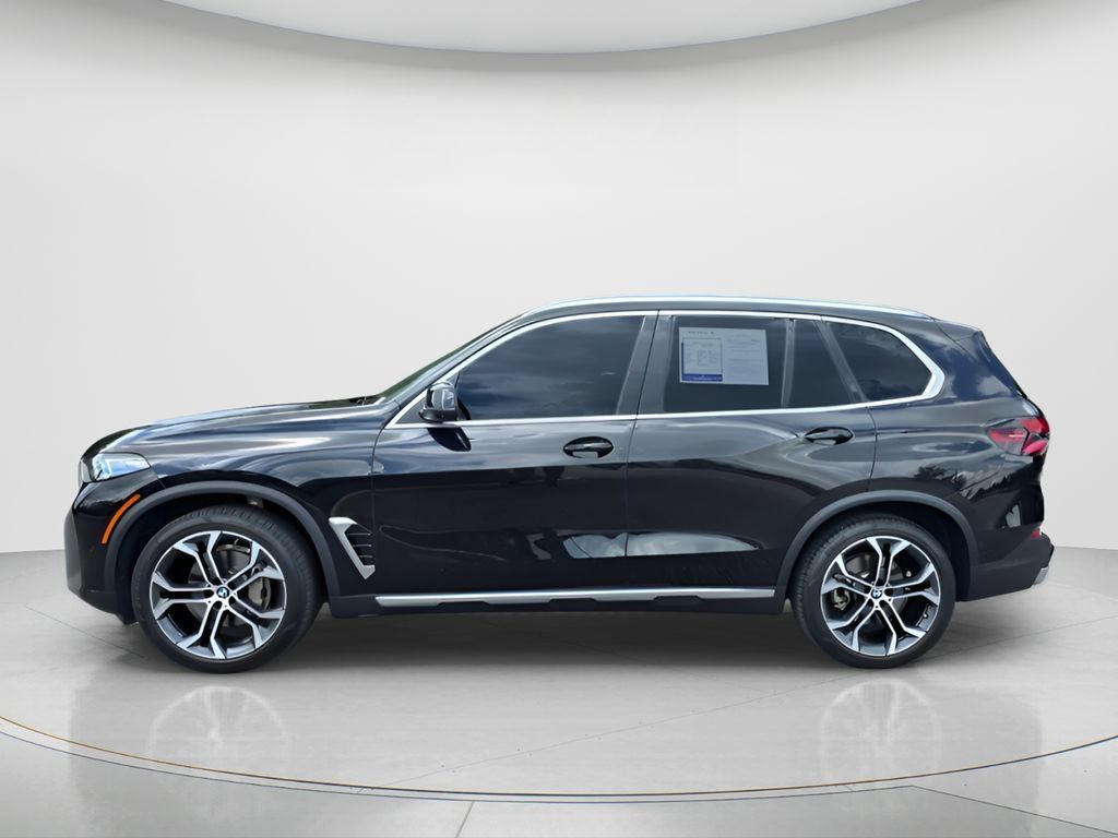 Used 2024 BMW X5 xDrive40i w/ Premium Package AWD/4WD image 8