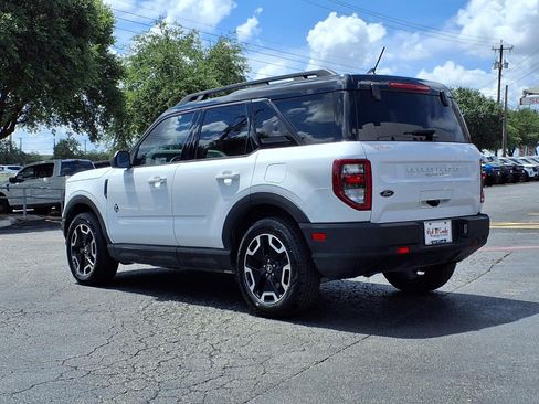 Certified 2024 Ford Bronco Sport Outer Banks w/ Tech Package AWD/4WD image 8