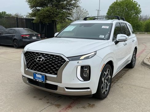 Used 2022 Hyundai Palisade Calligraphy image 1