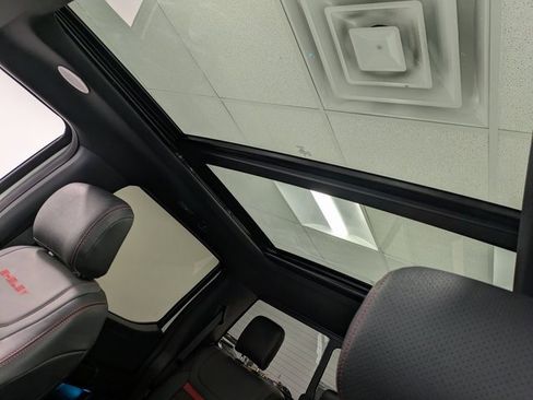 Used 2024 Ford F150 Lariat w/ Equipment Group 502A High image 19