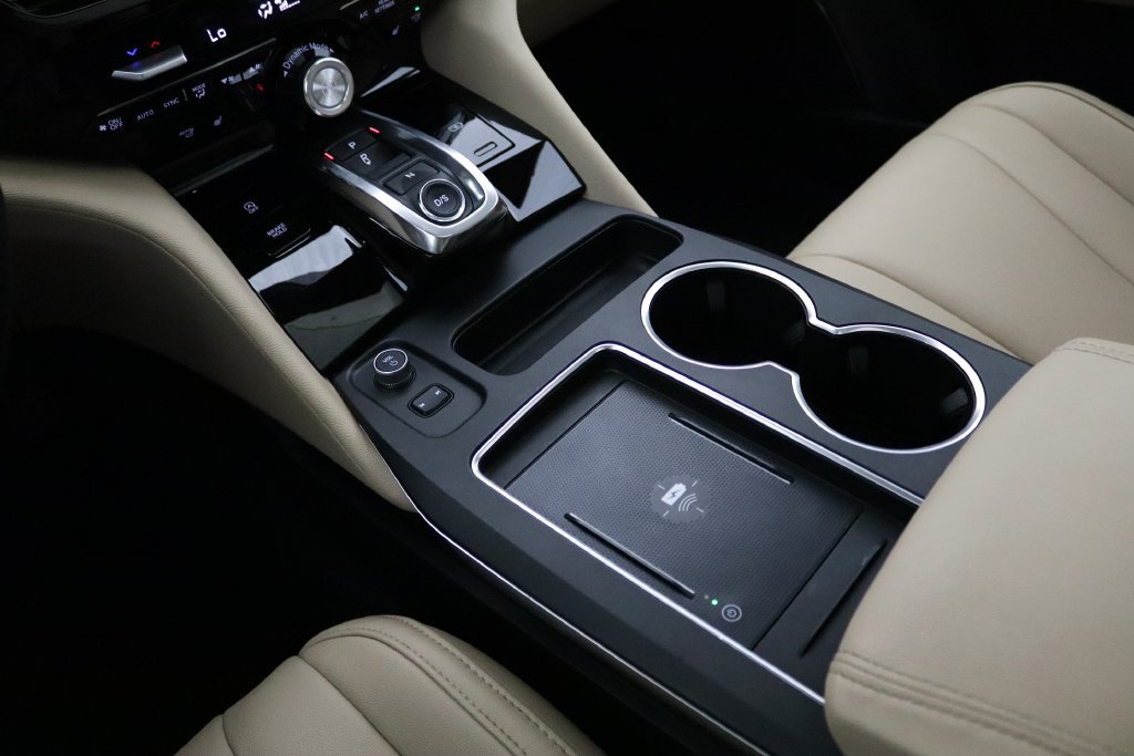 Certified 2025 Acura MDX SH-AWD image 27