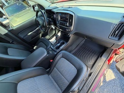 Used 2020 Chevrolet Colorado Z71 RWD image 10