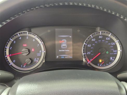 Used 2022 Toyota Highlander LE image 34