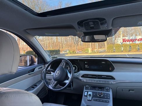 Used 2021 Hyundai Palisade Limited image 8