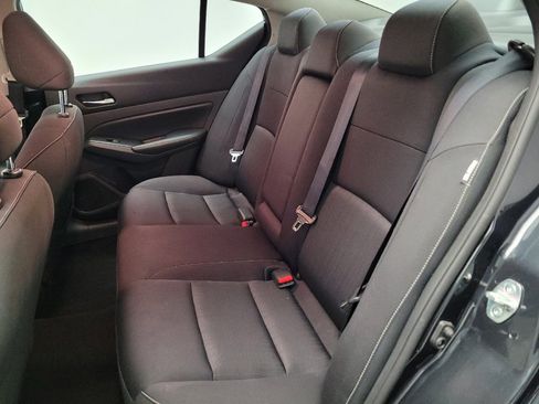 Used 2022 Nissan Altima 2.5 SV FWD image 18