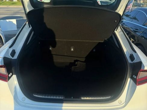 Used 2018 Kia Stinger RWD image 27