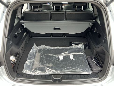 New 2026 Mercedes-Benz GLB 250 4MATIC image 31