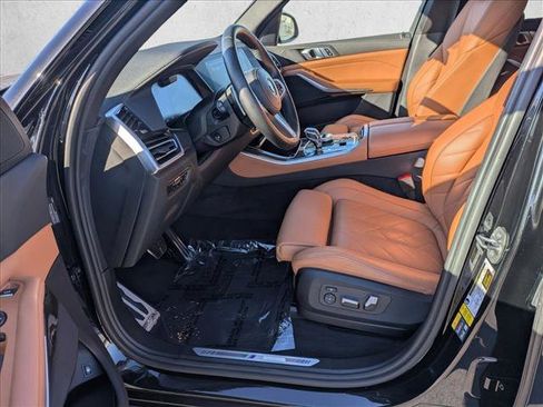 Certified 2023 BMW X5 xDrive45e w/ Executive Package image 17