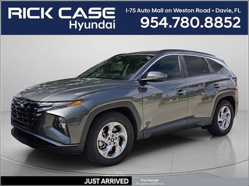 Used 2023 Hyundai Tucson SEL image 1