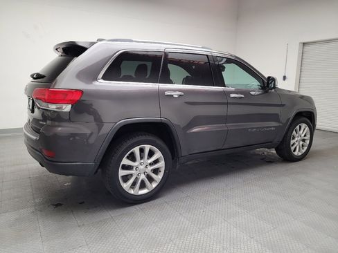 Used 2017 Jeep Grand Cherokee Limited image 10