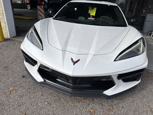 Used 2023 Chevrolet Corvette Stingray Premium Cpe w/ Z51 Performance Package image 2