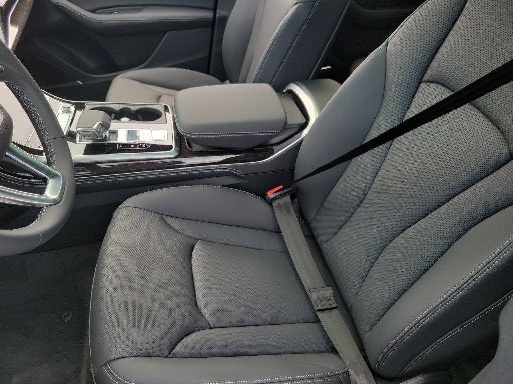 New 2026 Audi Q8 Premium Plus AWD/4WD image 16