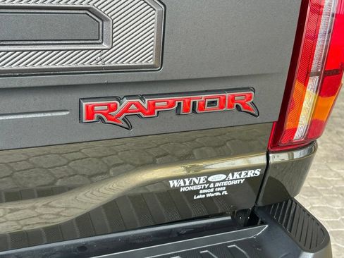 Used 2025 Ford F150 Raptor AWD/4WD image 25