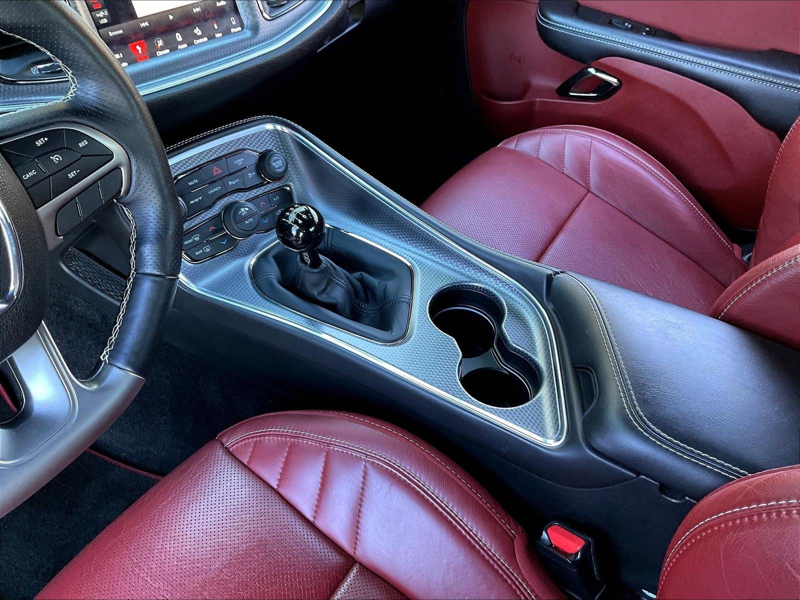 Used 2018 Dodge Challenger SRT Hellcat RWD image 18