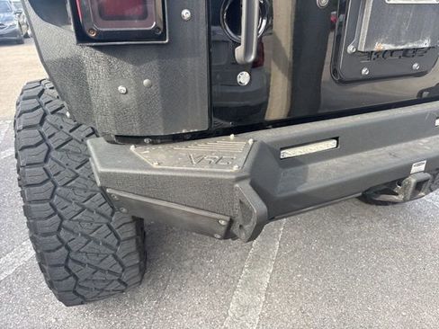 Used 2017 Jeep Wrangler Unlimited Sport w/ Quick Order Package 24S image 16