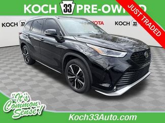 Used 2022 Toyota Highlander XSE 360° Tour