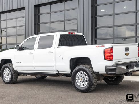 Used 2019 Chevrolet Silverado 2500 LT AWD/4WD image 6